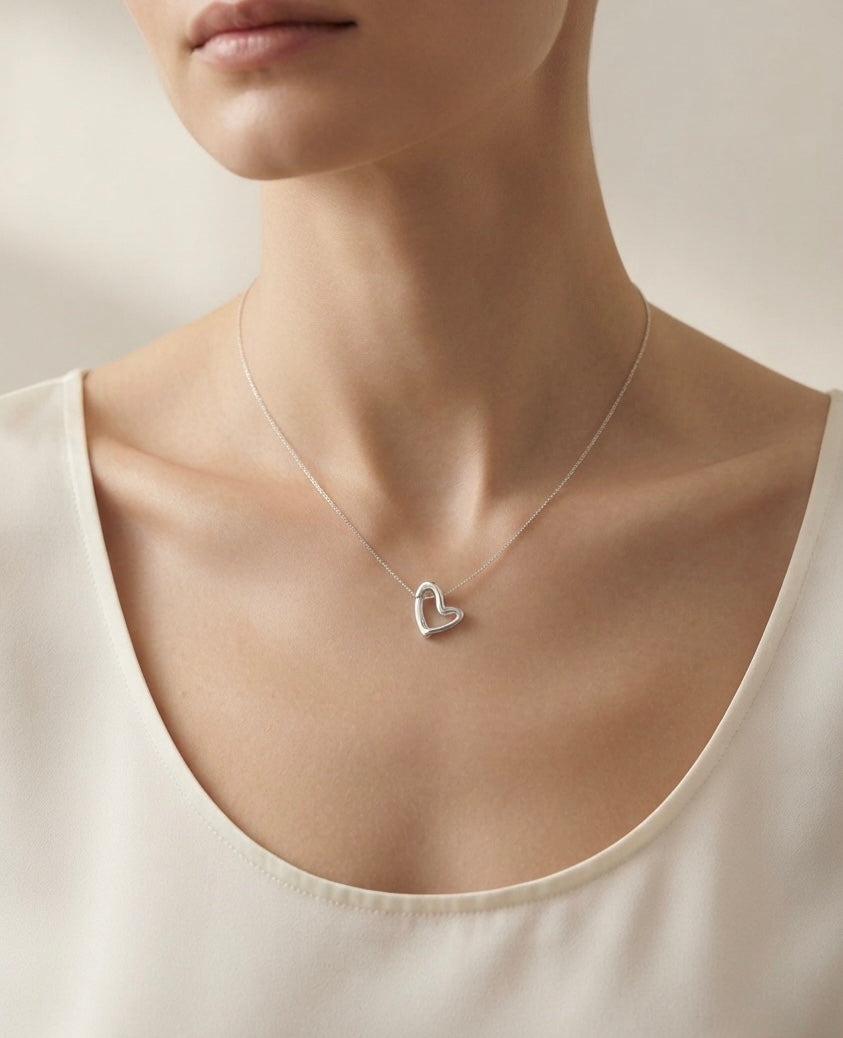 Ketting hartvormige hanger zilver