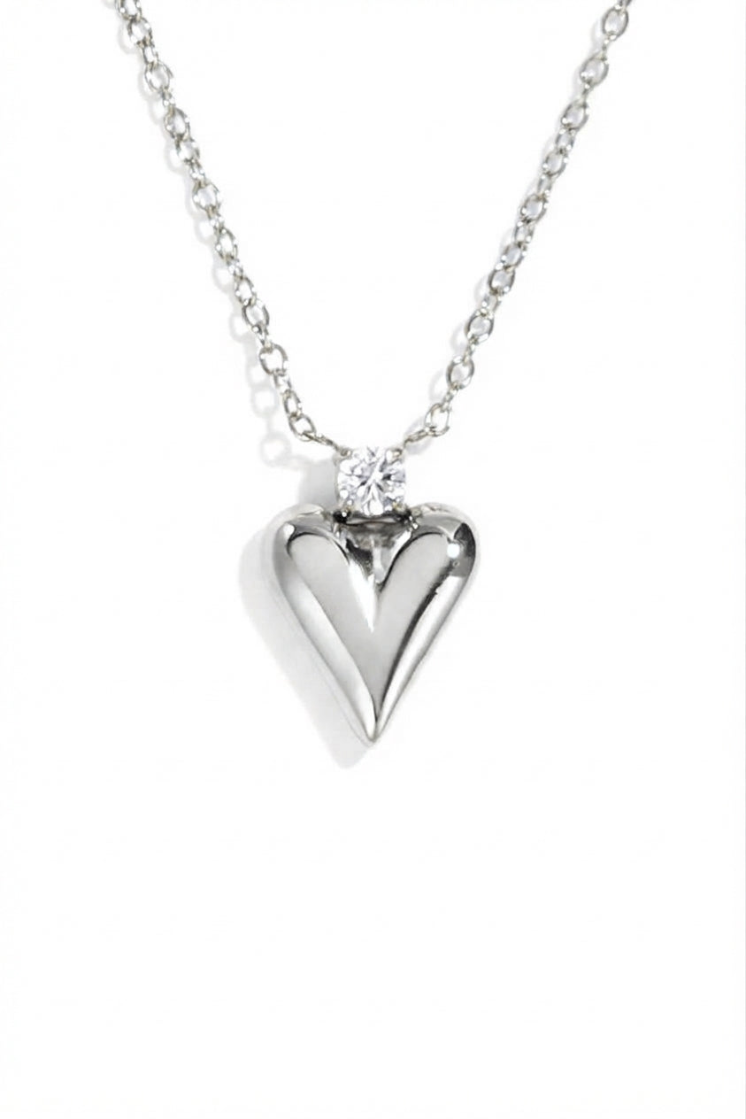 Ketting hartvormige strass hanger zilver