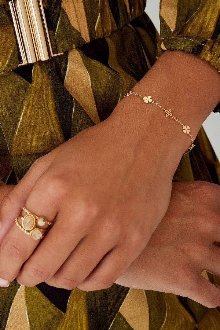 Armband vijf bedels zilver