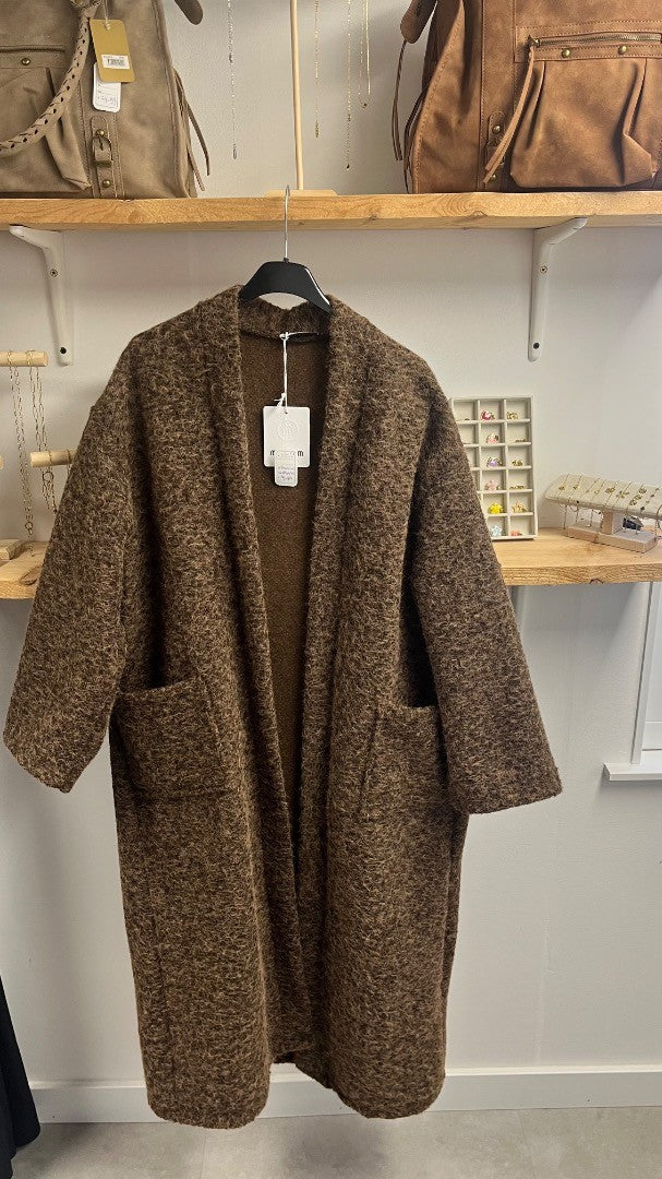 Lang vest bruin